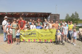 Участники инклюзивного спортивного проекта посетили экологическую ферму в Костроме
