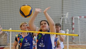 В Калуге открыли спортивное направление «Адаптивный волейбол»